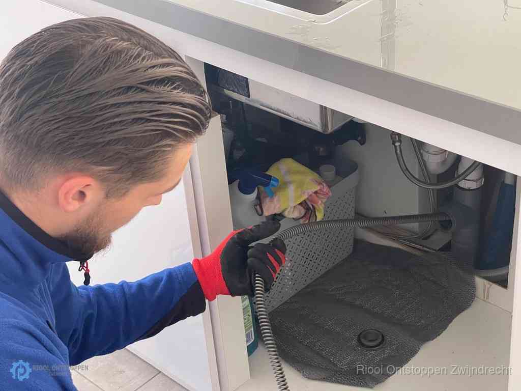 Gootsteen Ontstopt Zwijndrecht Gootsteen Ontstopt Zwijndrecht